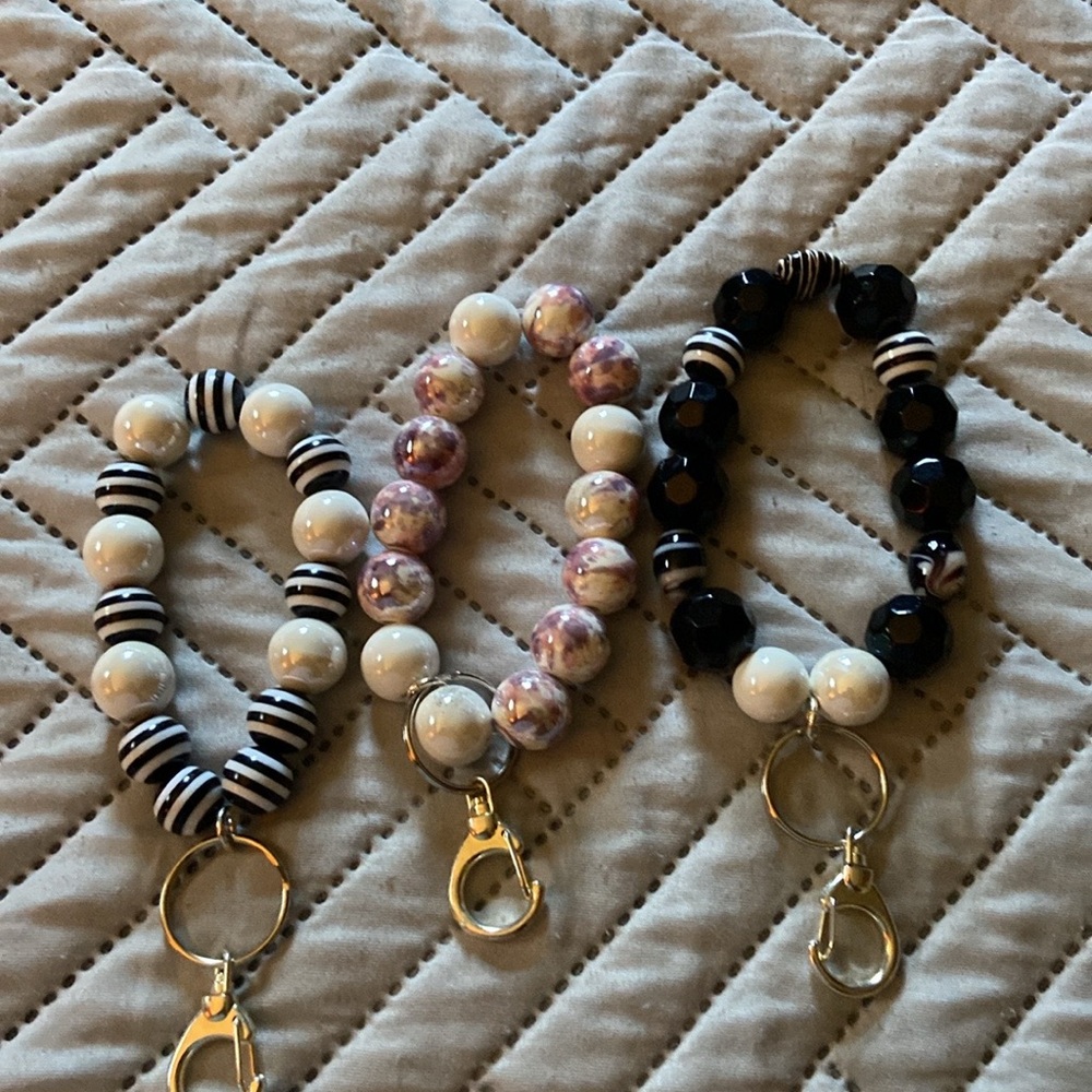 Bracelets Keychain Bracelets Necklaces all Handmade